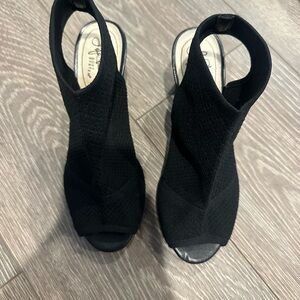 Onex Black Heels Sleek Minimalist Design